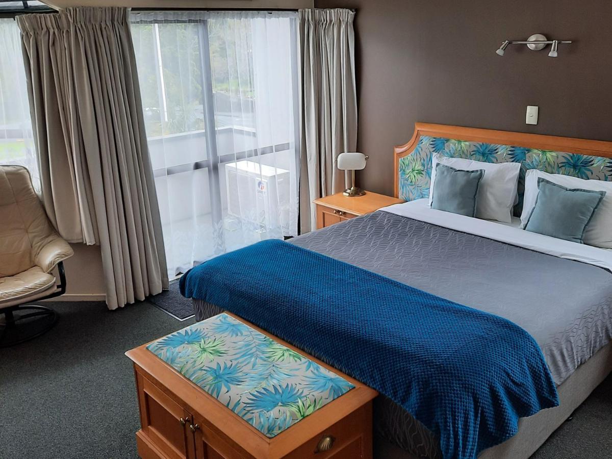 Pembrooke Motor Lodge Уангарей Екстериор снимка