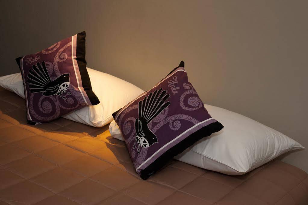 Pembrooke Motor Lodge Уангарей Екстериор снимка